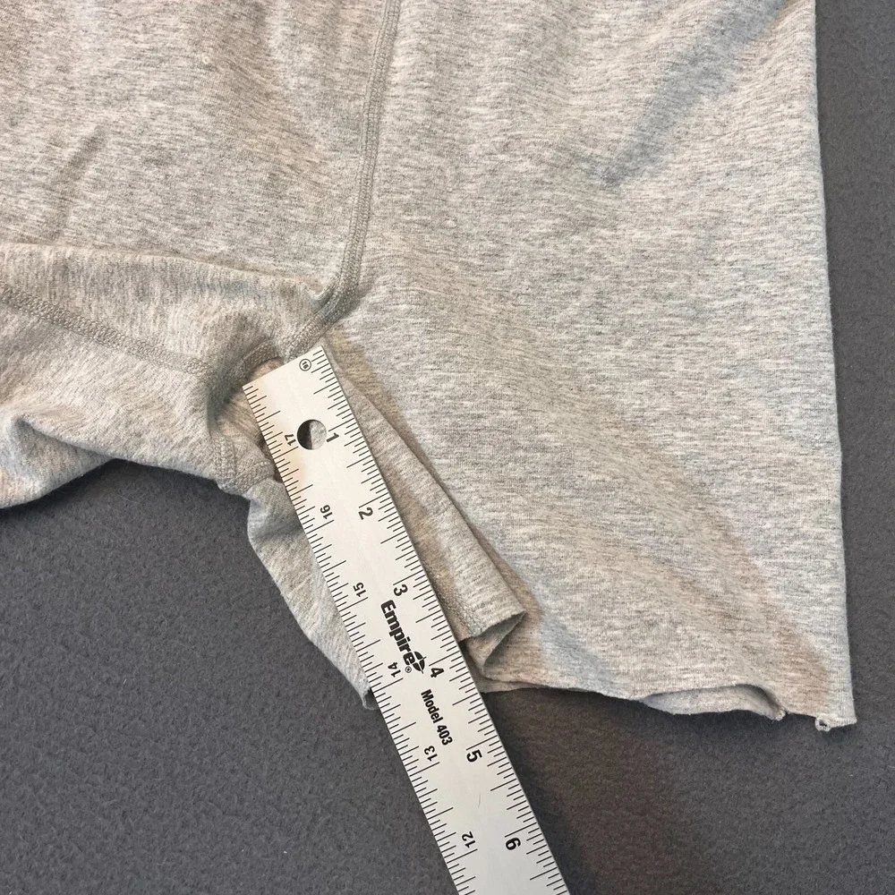 Victoria's Secret Shorts Women's Small Heather Gray Lycra Fitted Shorts Athleisu